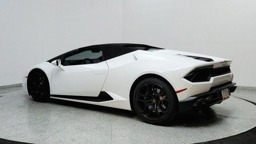 2019 Lamborghini Huracan LP580-2S