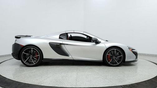 2015 McLaren 650S Base