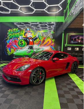 2018 Porsche 718 Cayman GTS
