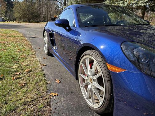 2021 Porsche 718 Cayman GTS 4.0