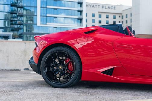 2018 Lamborghini Huracan LP580-2S