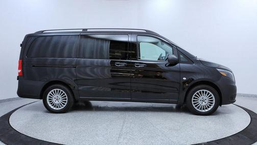 2023 Mercedes-Benz Metris Base