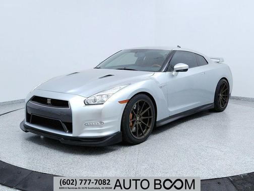 2015 Nissan GT-R Premium
