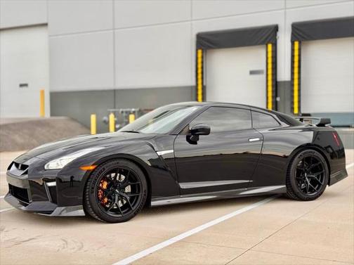 2017 Nissan GT-R Premium