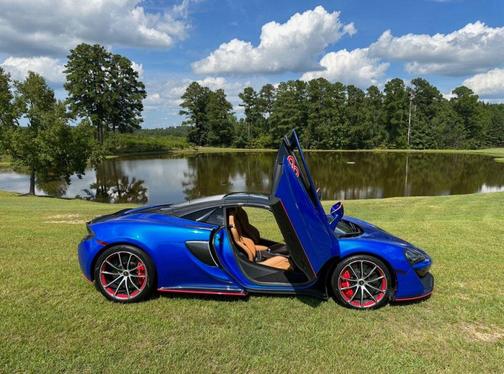 2018 McLaren 570S Base