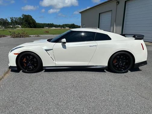 2019 Nissan GT-R Track Edition