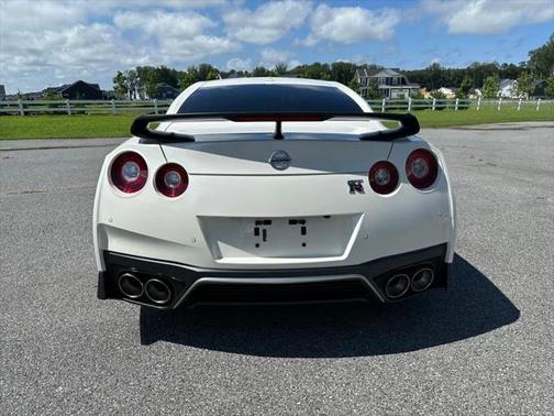 2019 Nissan GT-R Track Edition
