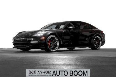 2018 Porsche Panamera 4