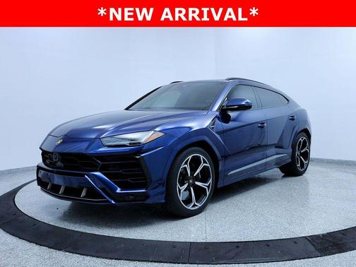 2021 Lamborghini Urus Base