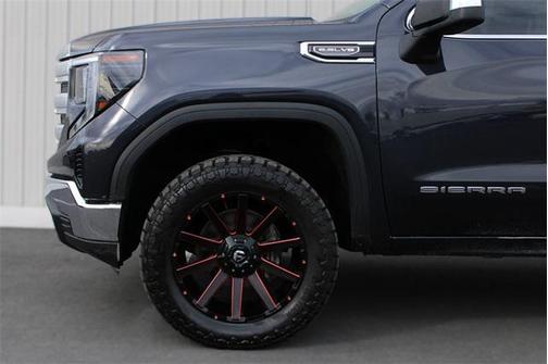 2023 GMC Sierra 1500 SLE