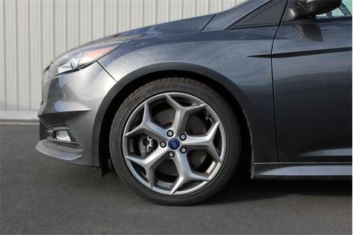2017 Ford Focus ST