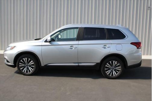 2020 Mitsubishi Outlander SEL