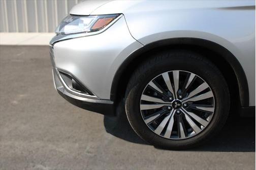 2020 Mitsubishi Outlander SEL