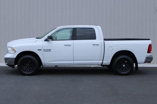 2017 RAM 1500 SLT