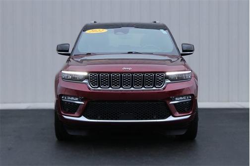 2022 Jeep Grand Cherokee Summit