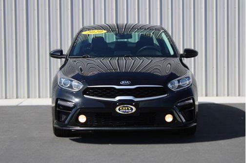 Aurora Black 2020 Kia Forte LXS