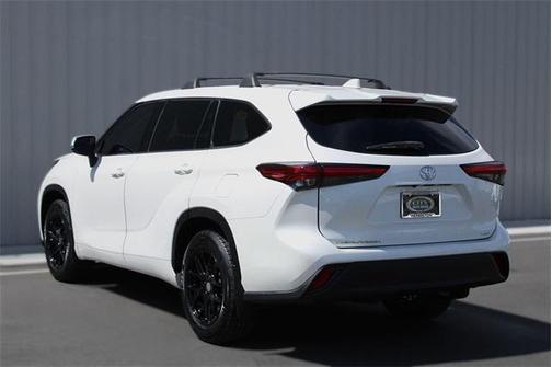 2020 Toyota Highlander L