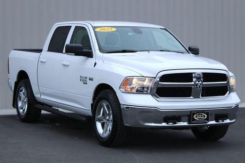Bright White Clearcoat 2022 RAM 1500 Classic SLT