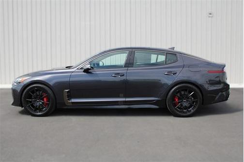2020 Kia Stinger GT2