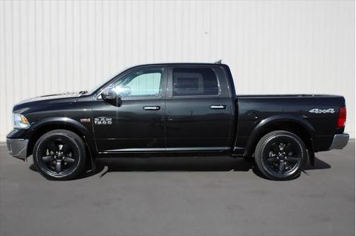 2018 RAM 1500 SLT
