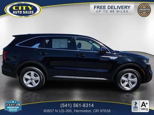 Ebony Black 2022 Kia Sorento LX