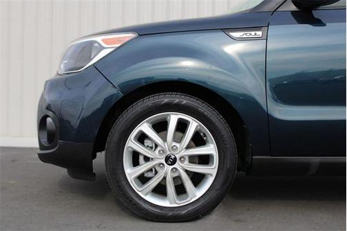 2017 Kia Soul +