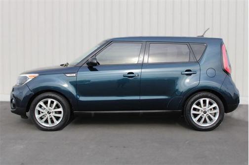 2017 Kia Soul +