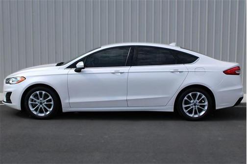 2020 Ford Fusion Hybrid SE