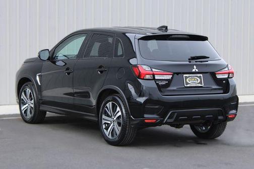 2024 Mitsubishi Outlander Sport SE