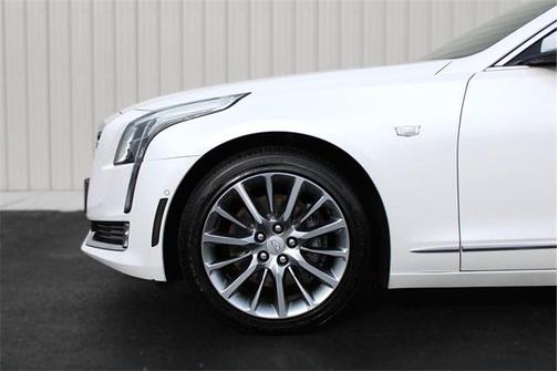 2018 Cadillac CT6 3.0L Twin Turbo Premium Luxury