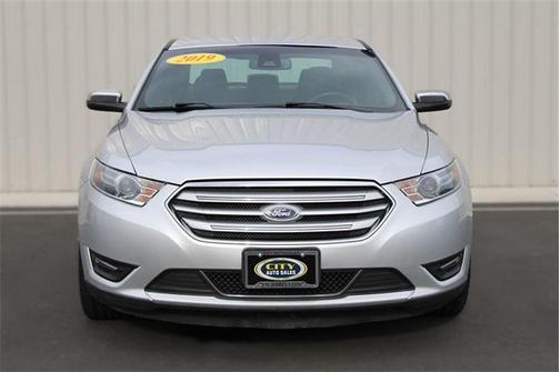 2019 Ford Taurus Limited