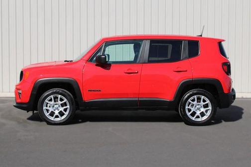 Colorado Red Clearcoat 2023 Jeep Renegade Latitude