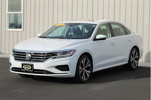 2022 Volkswagen Passat 2.0T SE