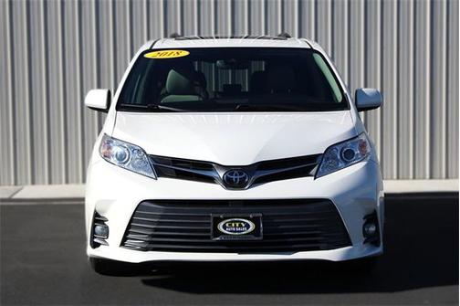 2018 Toyota Sienna XLE Premium
