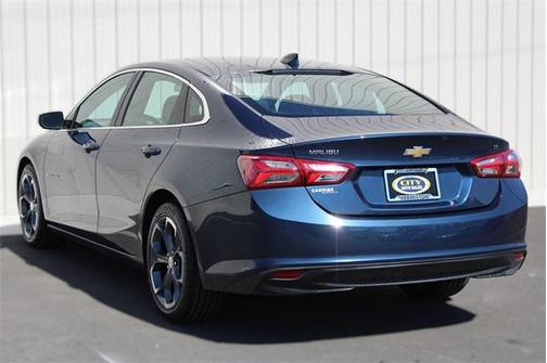 2022 Chevrolet Malibu FWD LT