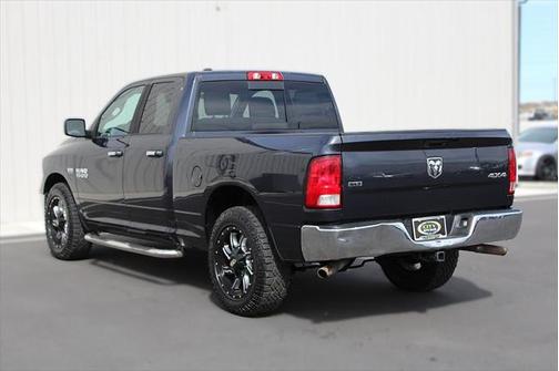 2016 RAM 1500 SLT