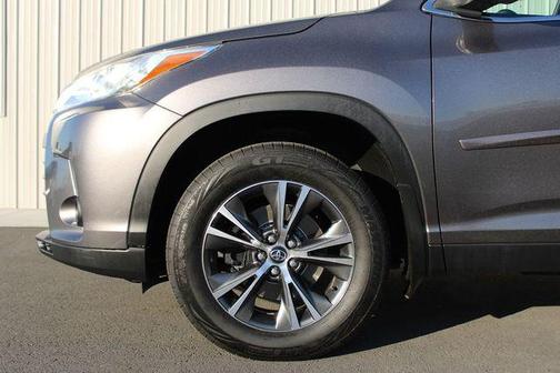 2019 Toyota Highlander LE Plus