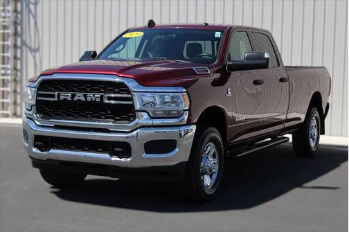 2020 RAM 3500 Tradesman Crew Cab 4x4 8' Box