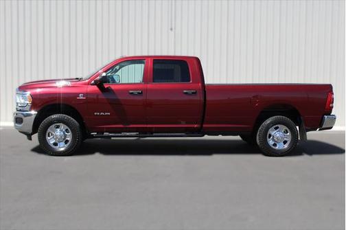 2020 RAM 3500 Tradesman Crew Cab 4x4 8' Box