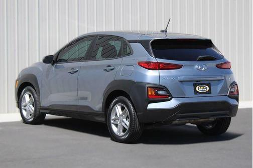 Sonic Silver 2021 Hyundai KONA SE