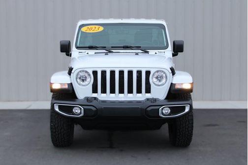 2023 Jeep Wrangler 4-Door Sahara