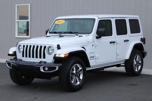 2023 Jeep Wrangler 4-Door Sahara