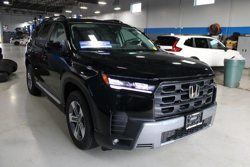 Crystal Black Pearl 2026 Honda Pilot EX-L
