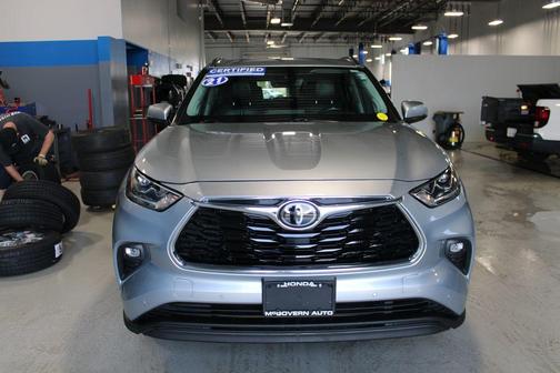 Celestial Silver Metallic 2021 Toyota Highlander Limited