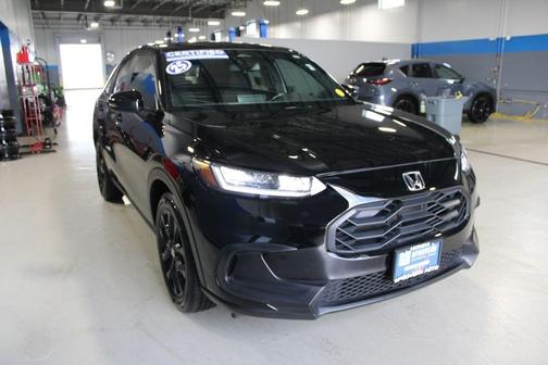 Crystal Black Pearl 2025 Honda HR-V Sport
