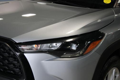 Sonic Silver 2023 Toyota Corolla Cross LE
