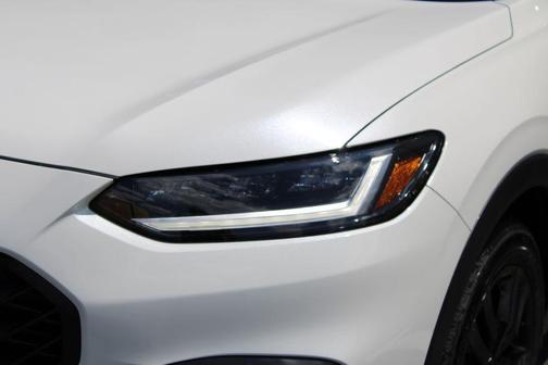 Platinum White Pearl 2026 Honda HR-V Sport