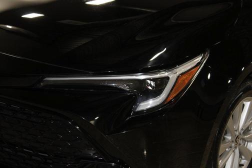 2024 Toyota Corolla Hatchback SE