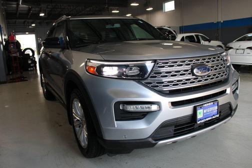 Iconic Silver Metallic 2020 Ford Explorer Limited
