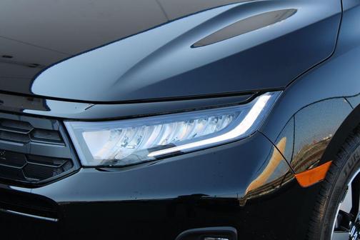 Crystal Black Pearl 2026 Honda Odyssey EX-L
